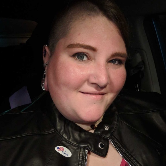 Meet your Posher, Dana - Picture 1 of 1